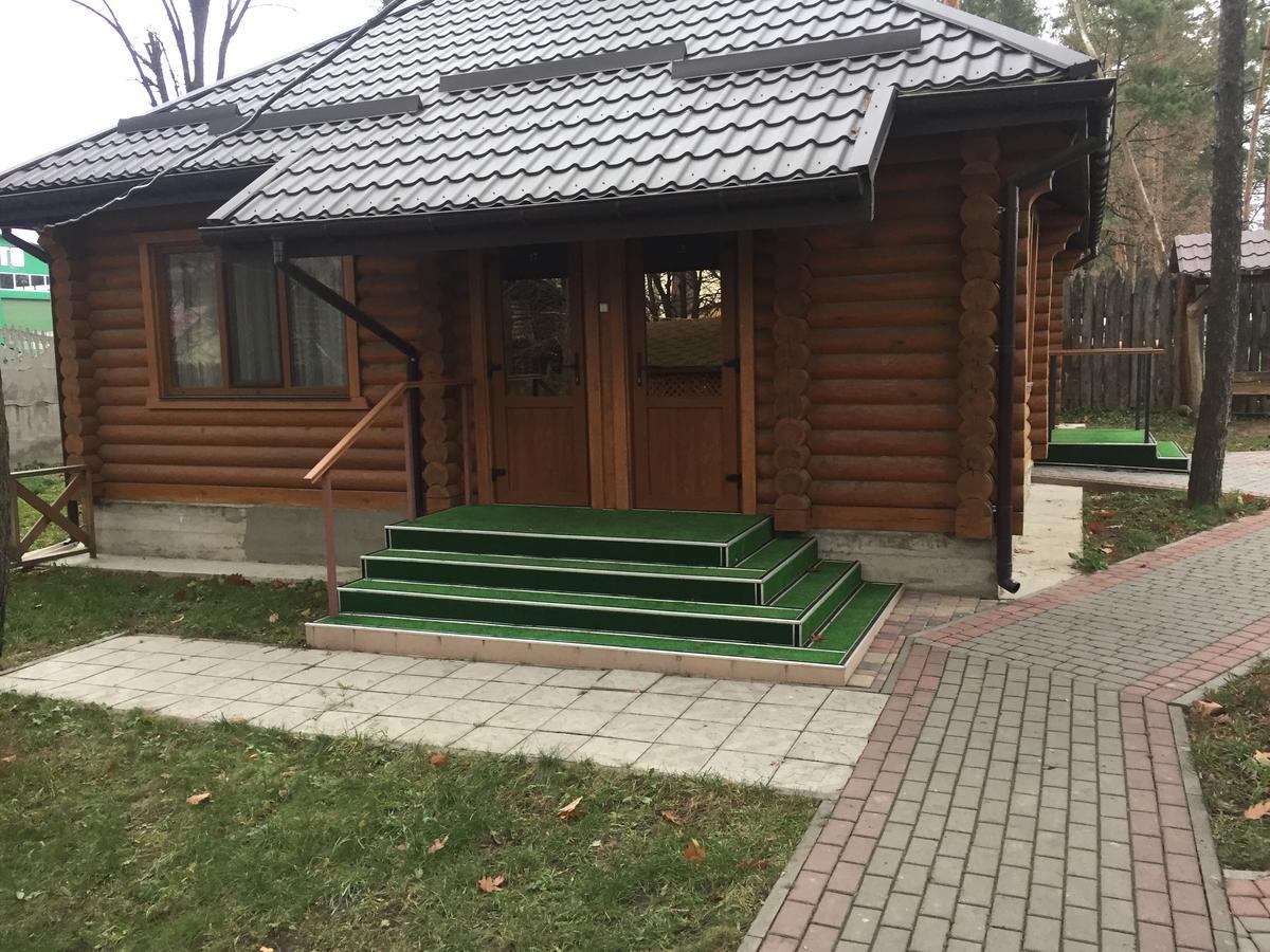 Podilskii Dvir Yakushintsy Exterior photo